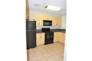 147 Hidden Ct Rd # H-43, Hollywood, FL 33023, Sold 03/11/25