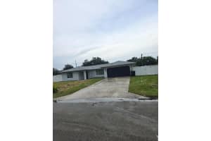 7904 Penny Ln, Fort Pierce, FL 34951, Sold 01/31/25