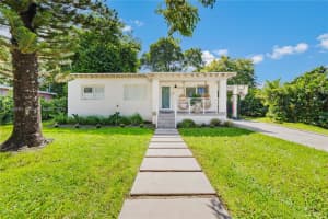 6450 Manor Ln, South Miami, FL 33143, Sold 01/01/25