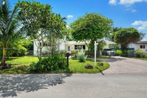 8780 SW 52nd St, Miami, FL 33165, Sold 11/18/24