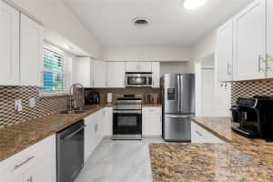 700 SW 2nd Ave, Hallandale Beach, FL 33009, Sold 11/08/24