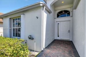 5127 Robino Cir West Palm Beach, FL 33417 - MLS#A11666849