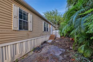 5460 SW 27th Terrace, Fort Lauderdale, FL 33312, Sold 01/06/25