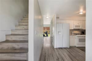 532 NW 11th St, Miami, FL 33136, Sold 11/14/24