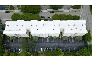 5838 SW 74th Terrace APT 304, South Miami, FL 33143, Sold 10/25/24