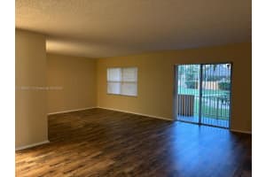 17901 NW 68th Ave APT T102, Hialeah, FL 33015, Sold 06/30/25