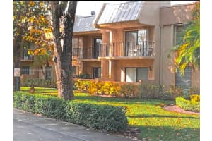 10413 N Kendall Dr APT B206, Miami, FL 33176, Sold 04/30/25