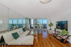 The Grand Doubletree, 1717 N Bayshore Dr a 2248, Miami, FL 33132, Sold 04/15/25