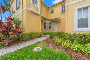 2928 SE 2nd St UNIT 1, Homestead, FL 33033, Sold 01/10/25