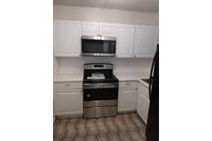 380 E 35th St #2107, Hialeah, FL 33013, Sold 12/13/24