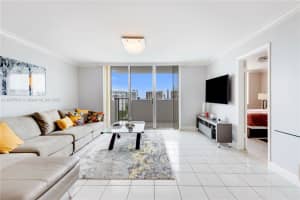 2750 NE 183rd St APT 1910, Aventura, FL 33160, - MLS#A11667582