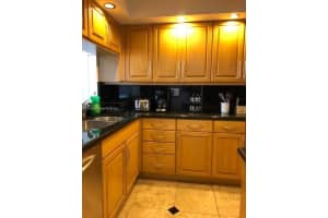 The Grand Doubletree, 1717 N Bayshore Dr a2539, Miami, FL 33132, Sold 11/15/24