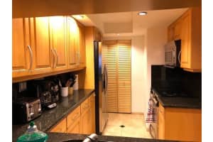 The Grand Doubletree, 1717 N Bayshore Dr a2539, Miami, FL 33132, Sold 11/15/24