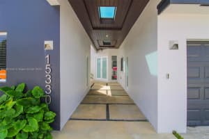 15330 SW 305th St, Homestead, FL 33033, Sold 12/27/24