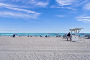 7135 Collins Ave 1723 Miami Beach, FL 33141 - MLS#A11667665
