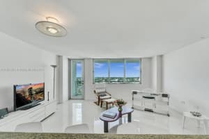 7135 Collins Ave 1723 Miami Beach, FL 33141 - MLS#A11667665
