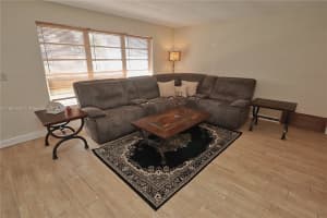 511 NW 93rd Terrace, Pembroke Pines, FL 33024, Sold 12/10/24