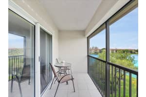 13705 SW 12th St APT 406B, Pembroke Pines, FL 33027, Sold 12/03/24
