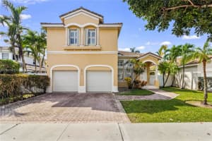 4812 NW 112th Ct, Doral, FL 33178, Sold 11/19/24