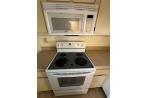 7500 NW 1st Ct Apt 202-3, Plantation, FL 33317, Sold 12/06/24