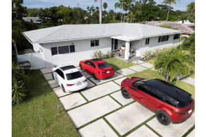 2185 NE 124th St, North Miami, FL 33181, Sold 04/14/25