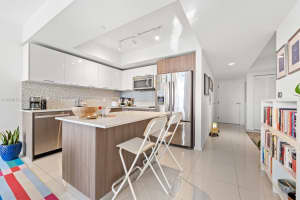5252 NW 85th Ave #606, Doral, FL 33166, Sold 03/21/25
