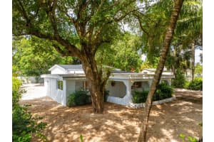 15104 N Miami Ave, Miami, FL 33169, Sold 12/13/24