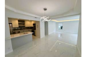 7193 SW 20th Pl, Davie, FL 33317, Sold 11/27/24