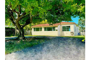 1423 NE 175th St, North Miami Beach, FL 33162, Sold 06/17/25