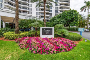 19195 NE 36th Ct, Aventura, FL 33180, Sold 10/25/24