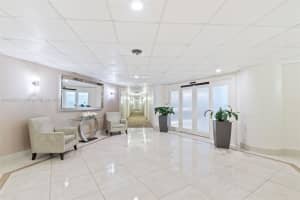 19195 NE 36th Ct, Aventura, FL 33180, Sold 10/25/24