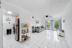 5501 NW 7th St APT E318, Miami, FL 33126, Sold 11/18/24