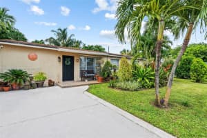 4421 SW 24th St, Fort Lauderdale, FL 33317, Sold 11/14/24