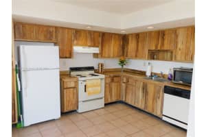 8075 SW 107th Ave APT 319, Miami, FL 33173, Sold 01/24/25