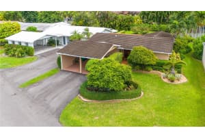 8535 SW 80th Pl, Miami, FL 33143, Sold 06/10/25