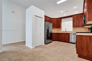 5150 Madison Lakes Cir W, Davie, FL 33328, Sold 11/16/24