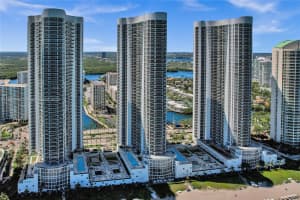 15901 Collins Ave APT 4206, Sunny Isles Beach, FL 33160, Sold 12/03/24