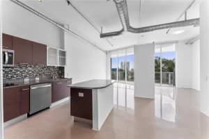 3029 NE 188th St APT 724, Aventura, FL 33180, Sold 02/13/25
