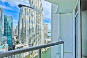 475 Brickell Ave APT 3208, Miami, FL 33131, Sold 02/20/25