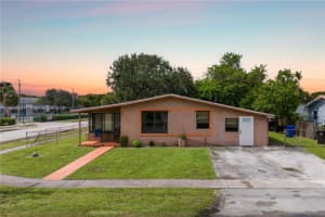671 SW 28th Terrace, Fort Lauderdale, FL 33312, Sold 11/27/24