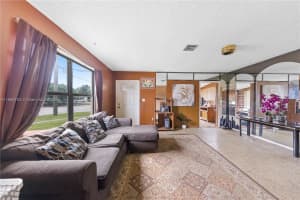 671 SW 28th Terrace, Fort Lauderdale, FL 33312, Sold 11/27/24