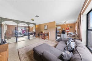 671 SW 28th Terrace, Fort Lauderdale, FL 33312, Sold 11/27/24