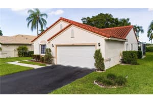 141 NW 187th Ave, Pembroke Pines, FL 33029, Sold 12/11/24