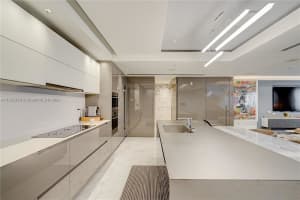 125 Ocean Dr APT F0203, Miami Beach, FL 33139, Sold 01/14/25
