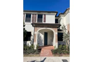 3415 W 112th Ter, Hialeah