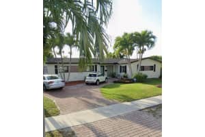 5930 SW 94th Ct, Miami, FL 33173, Sold 11/15/24
