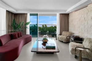 2127 Brickell Ave APT 904, Miami, FL 33129, Sold 01/21/25