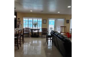 441 E 37th St, Hialeah, FL 33013 - MLS#A11669153