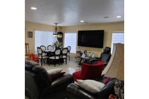 441 E 37th St, Hialeah, FL 33013 - MLS#A11669153