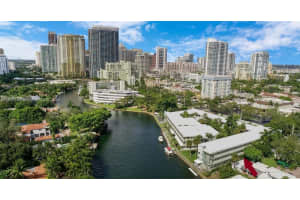 1000 SE 4th St APT 103, Fort Lauderdale, FL 33301, Sold 01/17/25